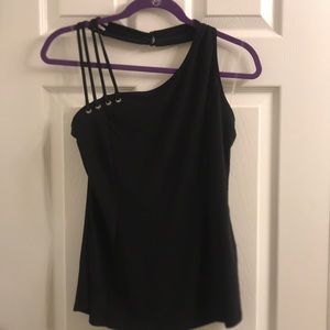 Sleeveless halter top